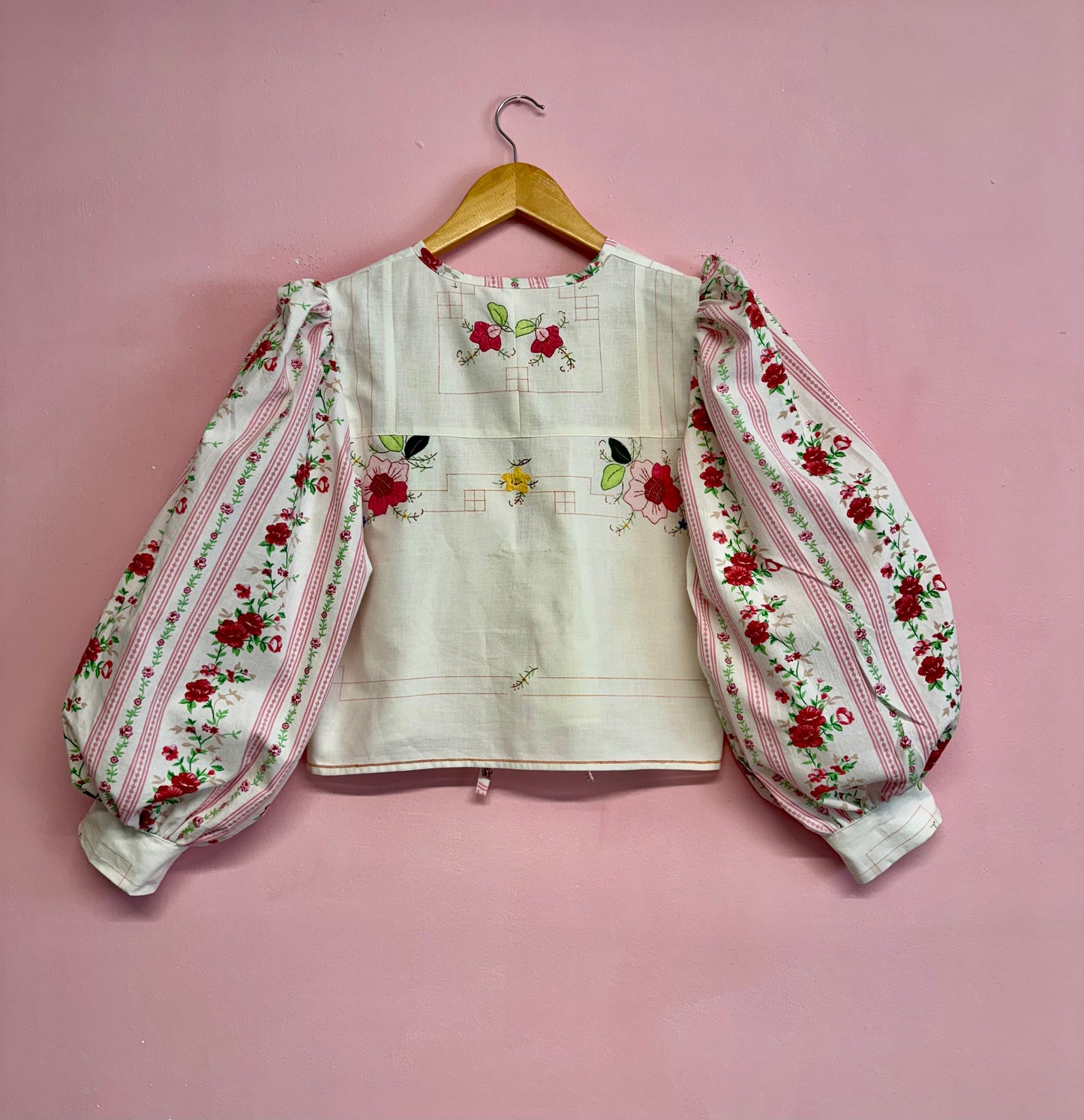 Blouse with embroidery