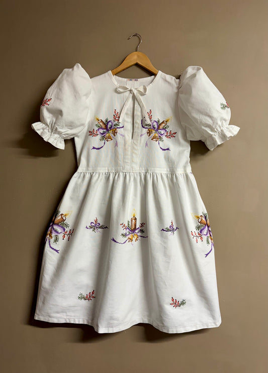 Christmas embroidery dress